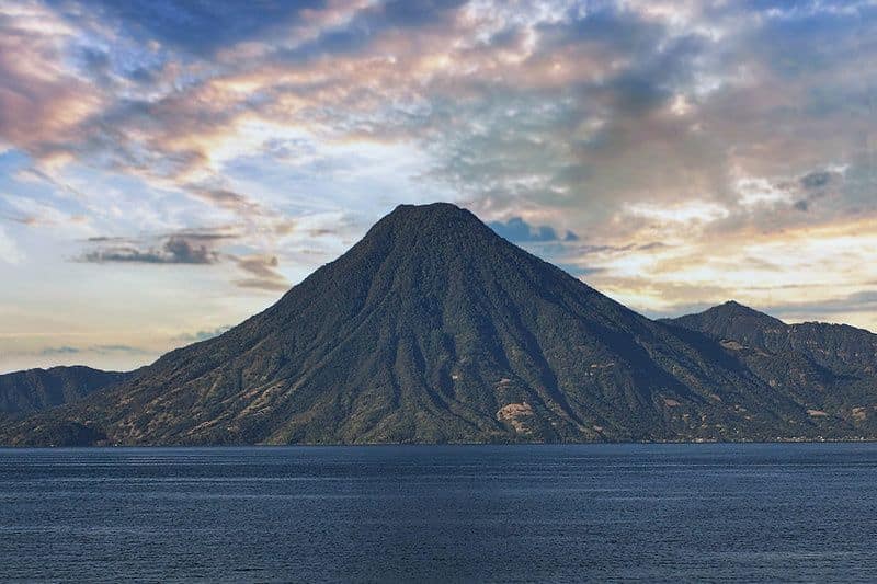 ake atitlan guatemala
