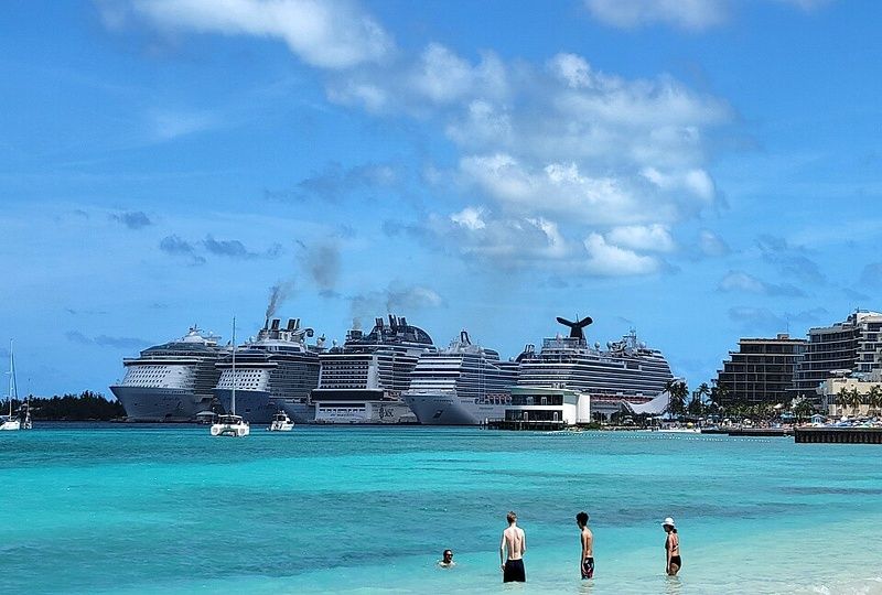  junkanoo beach from the cruise port